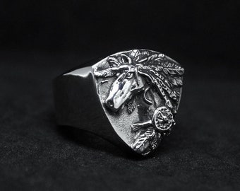 Hand sculpted Iron Horse 3D ring : Oxidized Sterling Silver 925 signet ring