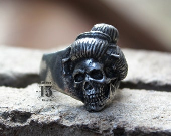 Hand skulptierter Geisha Schädel Ring: oxidierter bleifreier Zinnring