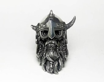 Hand sculpted Odin God skull ring : Oxidized lead free pewter viking skull ring. Perfect halloween gift for your loved ones