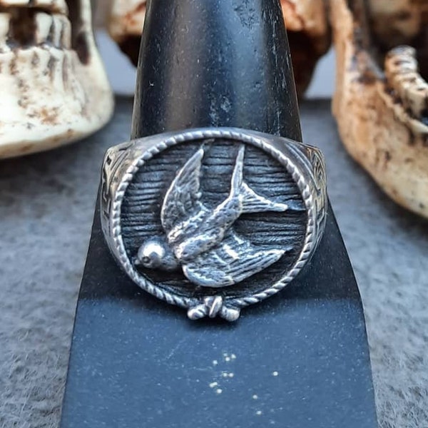 Swallow signet ring, sparrow ring, punk rock gifts, pin up ring, retro style ring, biker ring, rockabilly ring, sailor ring, bird ring