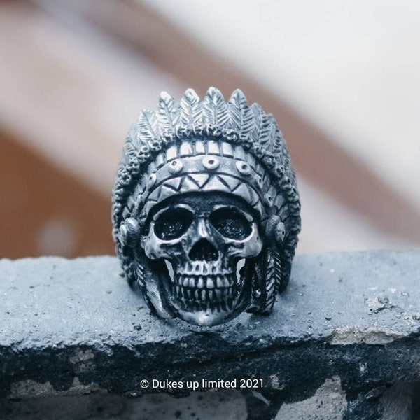 Hand sculpted Apache skull ring : Oxidized lead free pewter indian skull ring
