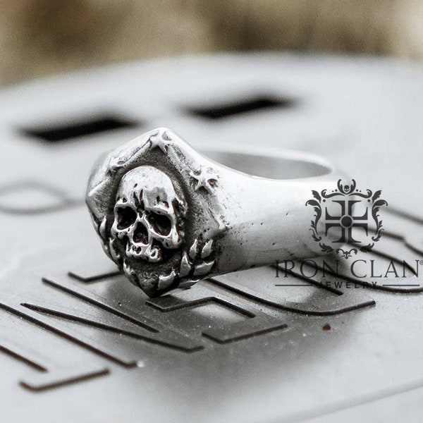 Hand sculpted Holy Skull Signet ring : Oxidized lead free pewter ring. Perfect gift for your loved ones
