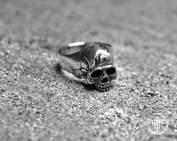 Skull ring on sale silver 925