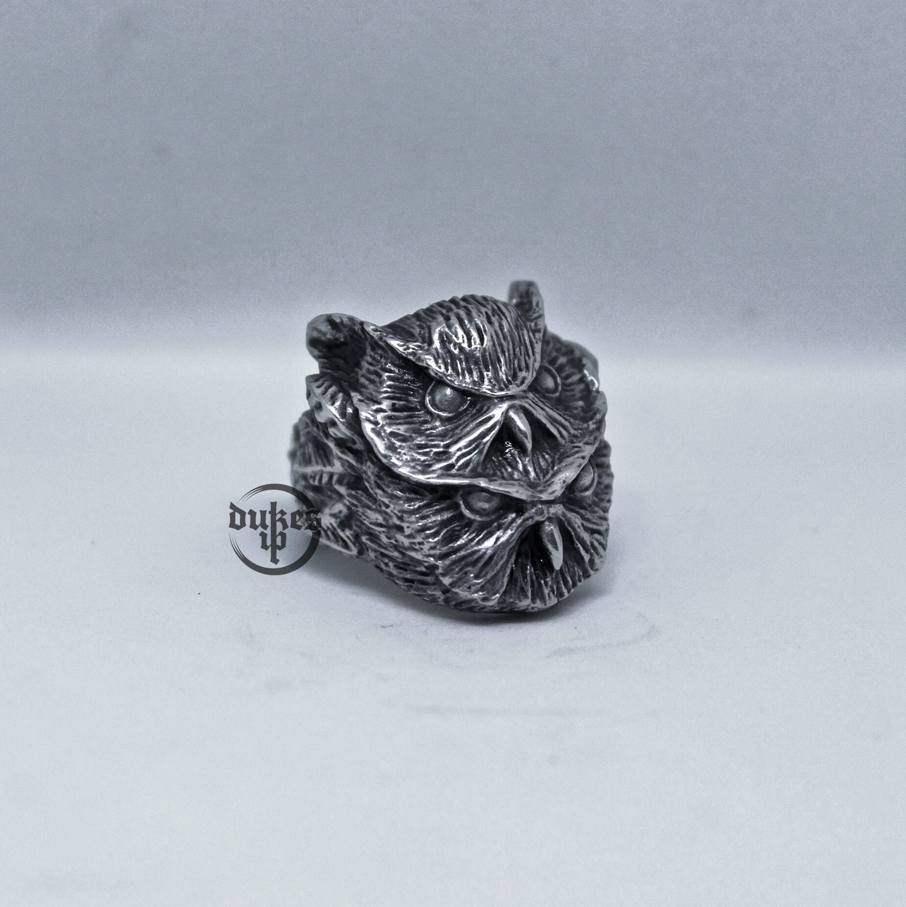 Hand sculpted psychedelic trippy Two Head Owl ring : Oxidized lead free pewter ring. Perfect Christm
