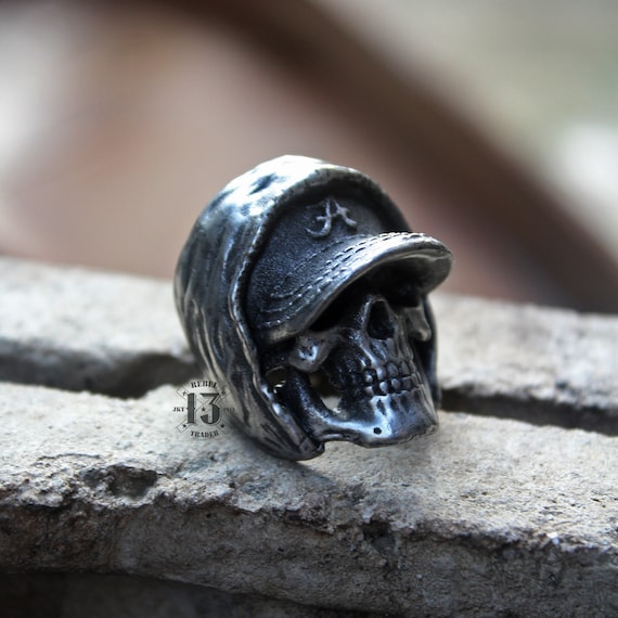 Pewter skull ring sale