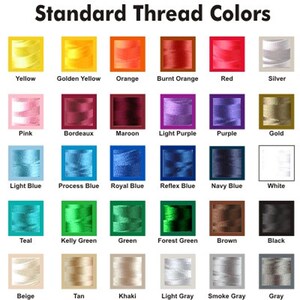 Puede incluir: Una tabla que muestra 24 colores de hilo diferentes con sus nombres listados debajo de cada muestra de color. Los colores incluyen amarillo, amarillo dorado, naranja, naranja quemado, rojo, plata, rosa, burdeos, marr&oacute;n, morado claro, morado, oro, azul claro, azul proceso, azul real, azul reflejo, azul marino, blanco, azul verdoso, verde kelly, verde, verde bosque, marr&oacute;n, negro, beige, marr&oacute;n claro, caqui, gris claro, gris humo y gris.