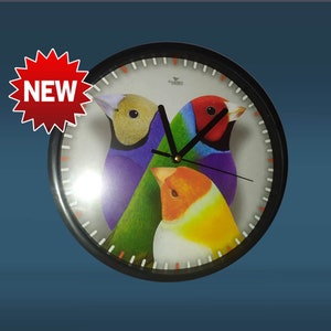 Mittelgroße Gouldian Fink Mutationen Schwarze Wanduhr mit modernem Design.