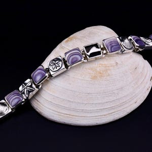 Wampum Seashore Bracelet 13pc. w/ Sterling 10mm squares size sml. #Sealife #Quahogshell #MarthasVineyard #wampumjewelry