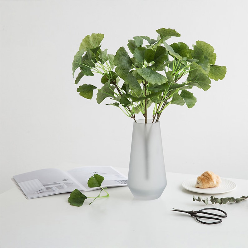 Silk Ginkgo Leaf Bunch 18 Tall
