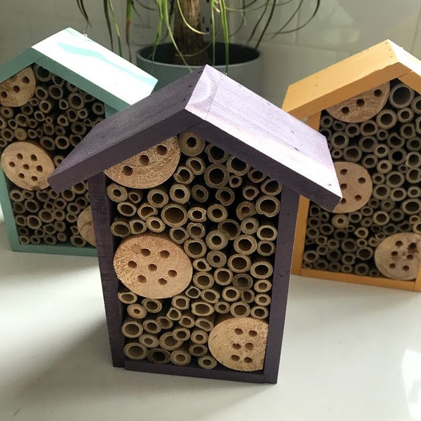 Sunny Pollinator House 1 room - Leaf Cutter & Mason Bees Insect Hotel Habitat - Native Gardens - Organic Gardening Gardener Nature Gift