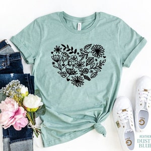 Flower Heart Graphic Tee - Gardener Gift - Plant Mama T-Shirt