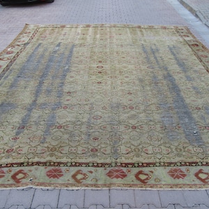 13x13.9 Ft  Distressed Antique Oversized Sqaure Rug