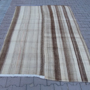 5.9x8.2 Ft Vintage Natural Turkish Kilim Rug