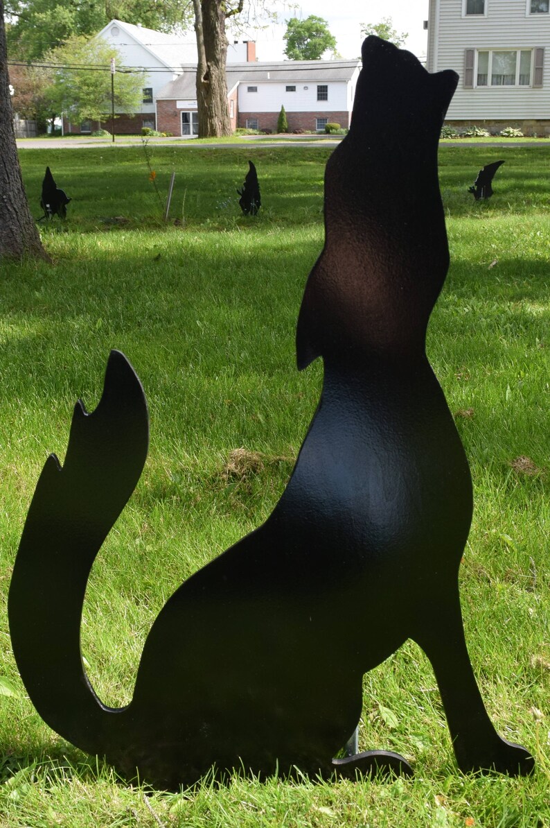2 Coyotes Yard Art Shadow Art Coyote Yard Silhouettes Etsy
