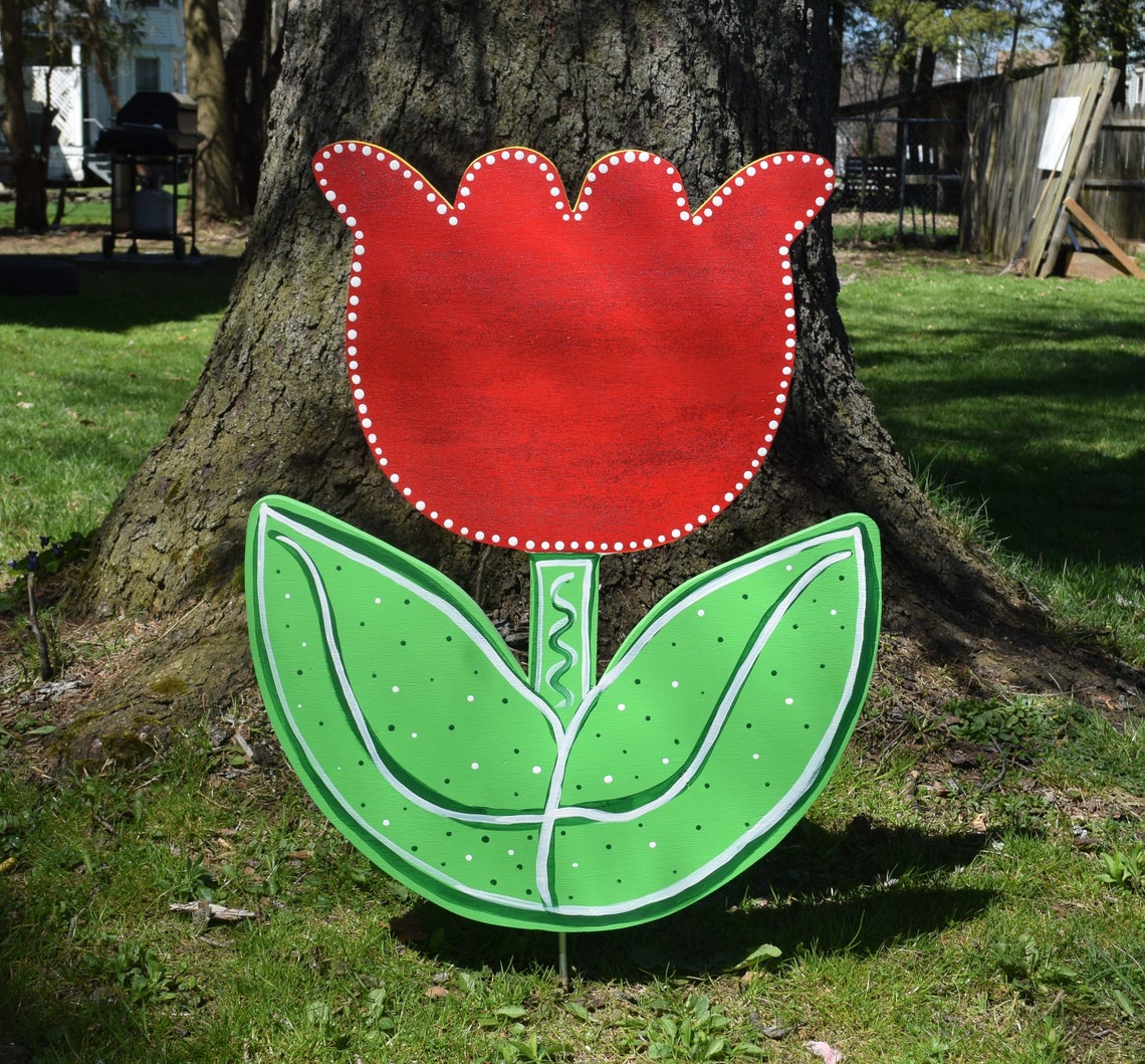 Tulip Yard Art Stakes Wood Painted Tulip Garden Stake Spring Etsy