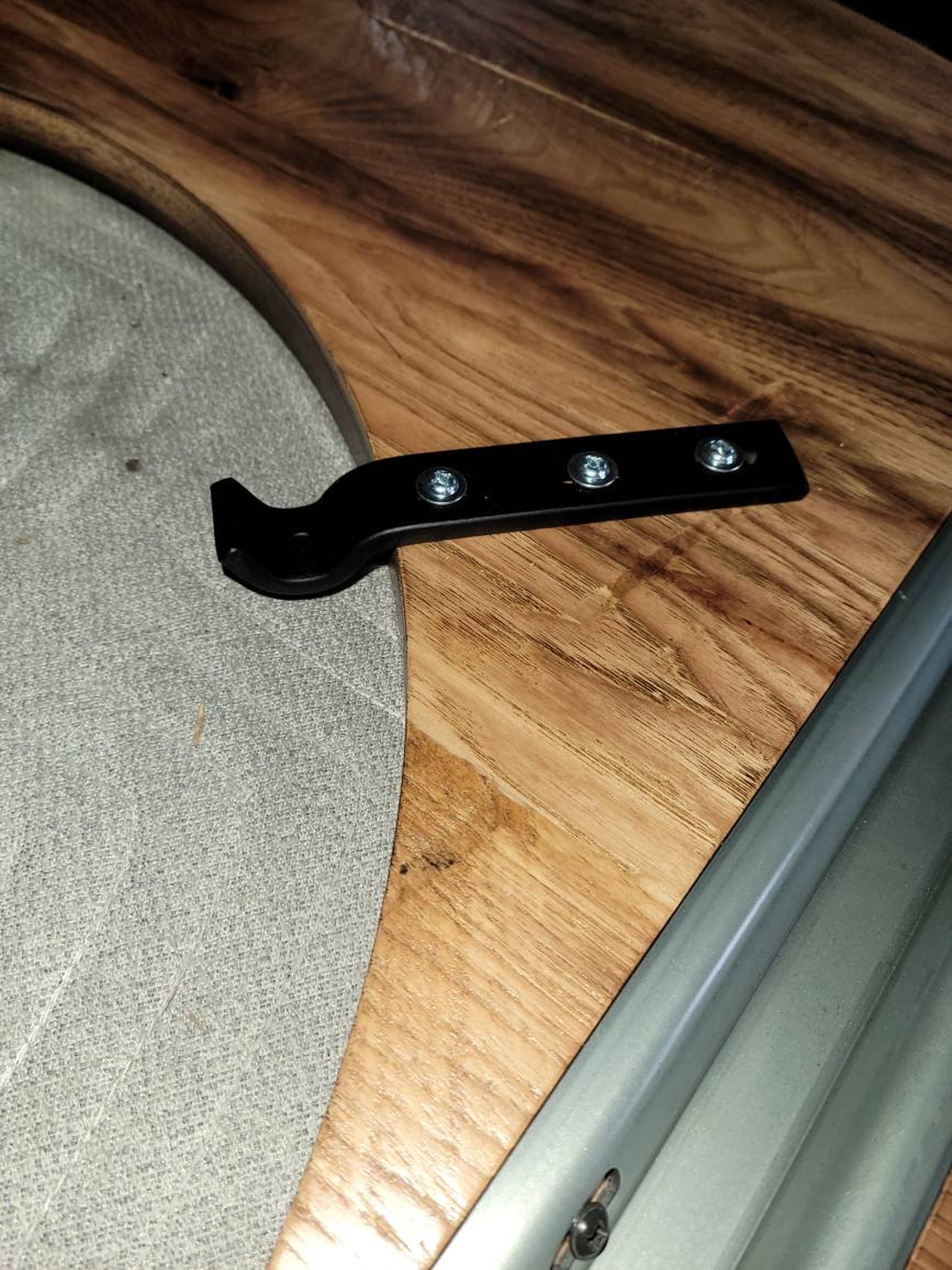 Mounting Brackets set of 4 for a Whiskey Barrel Table Top Etsy