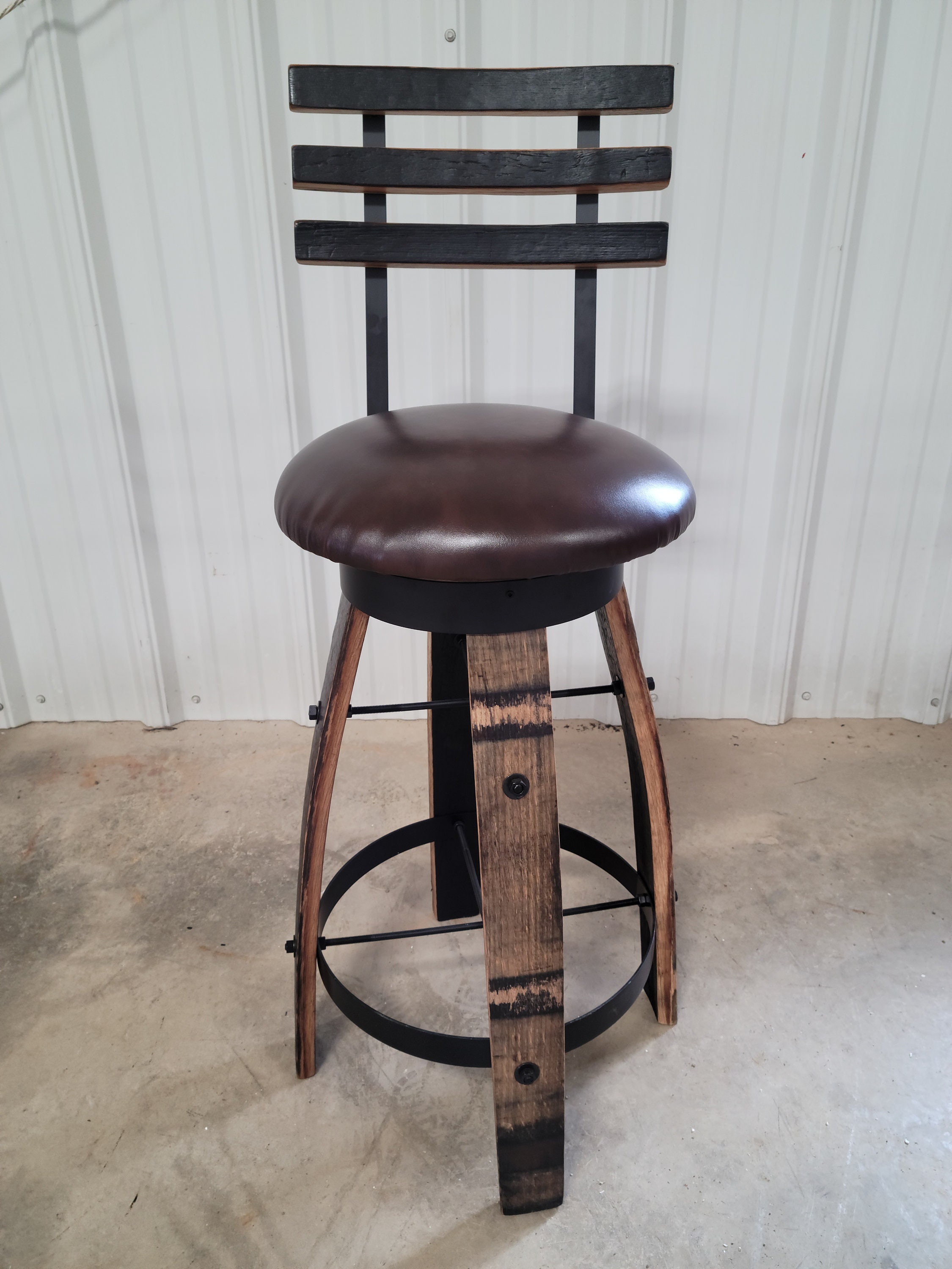 15+ Jack Daniels Barrel Table