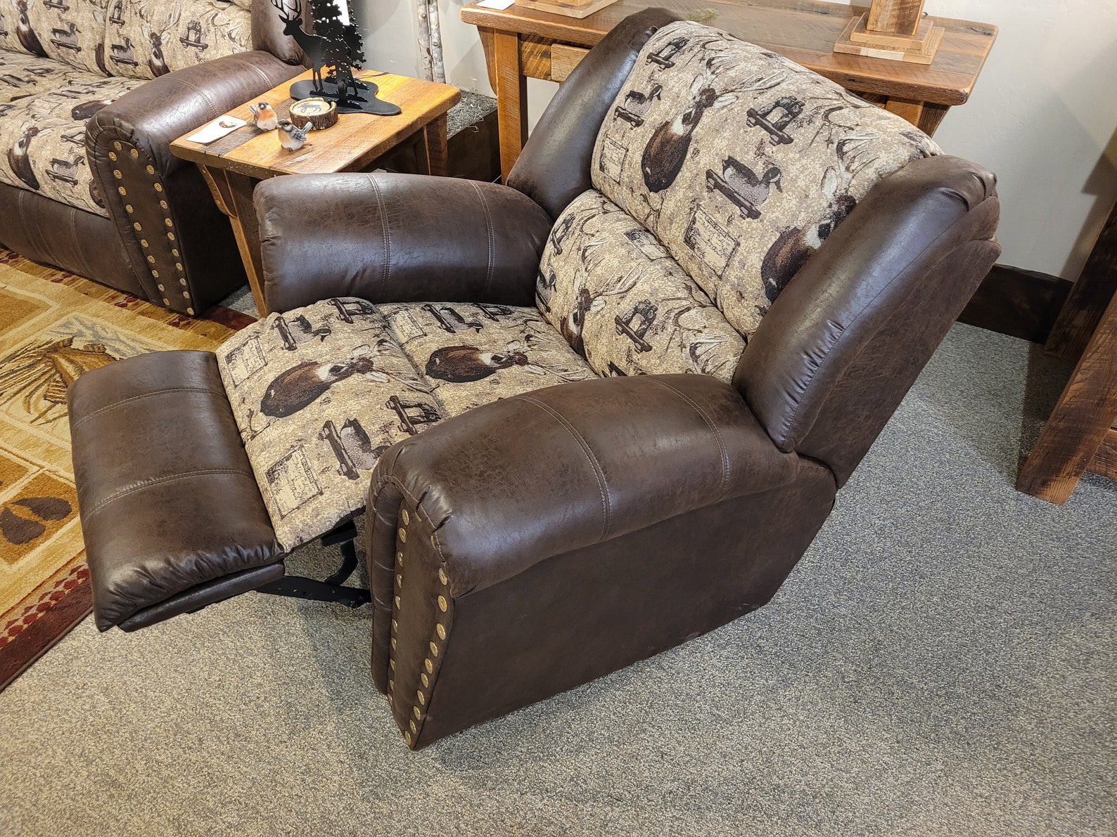 Whitetail Deer Rocker/recliner - Free Delivery! - Etsy