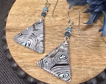 Boho Triangle Earrings – Handcrafted Polymer Clay Jelly Roll Design