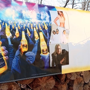 ¡4 CARTELES PUBLICITARIOS GRANDES! Letreros NUEVOS de Cerveza Corona de 2,44 m x 90 cm. ¡Espacio en blanco para escribir mensajes personalizados! Locales de música, fiestas, clubes,
