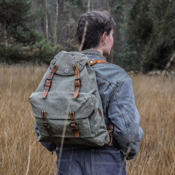 small swiss army backpack