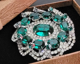 RESERVED for ELAINE, Elegant KRAMER Faux Emerald and Diamonds Vintage Brooch, Signed Mid-Century Jewelry, Bijoux Statement, Costume Jewelry