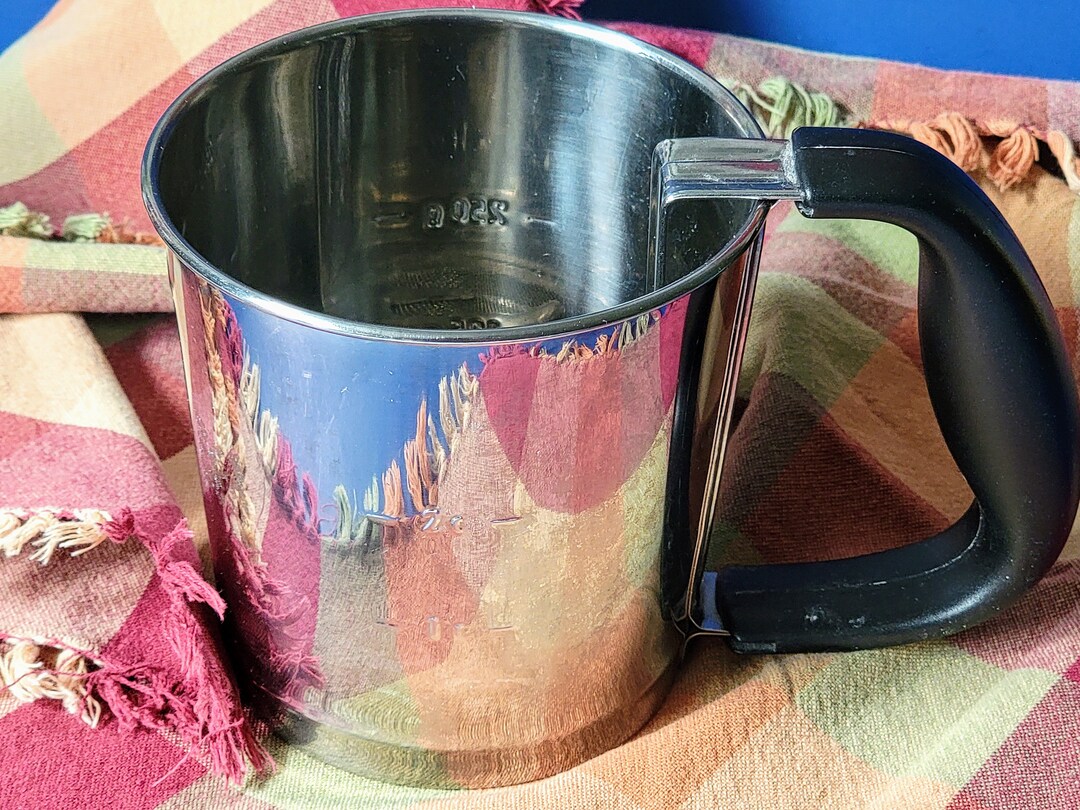 Vintage OXO Flour Sifter / Baker's Gadgets / Powdered Etsy