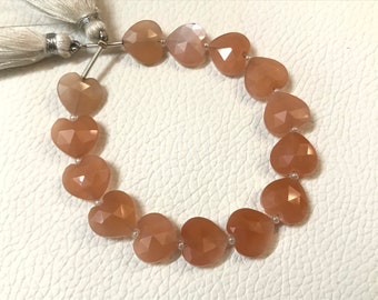 Pfirsich Mondstein Herz Briolette Perle: Facettierter Edelstein Strang (8/10 mm)
