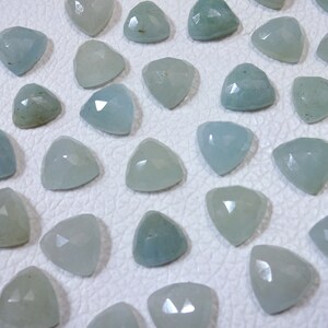 10 pieces AAA Quality Aquamarine Faceted Trillian cut cabochon, Faceted Triangle cut stones, size 8 mm/ 10mm/ 12 mm/ 14mm,