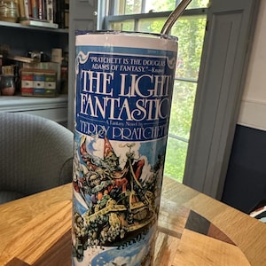 The Light Fantastic lidded tumbler