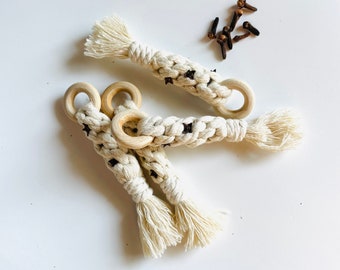 Ambientador / Repelente de insectos natural / Ambientador Macrame / Frescura del aire de clavo / Adorno navideño