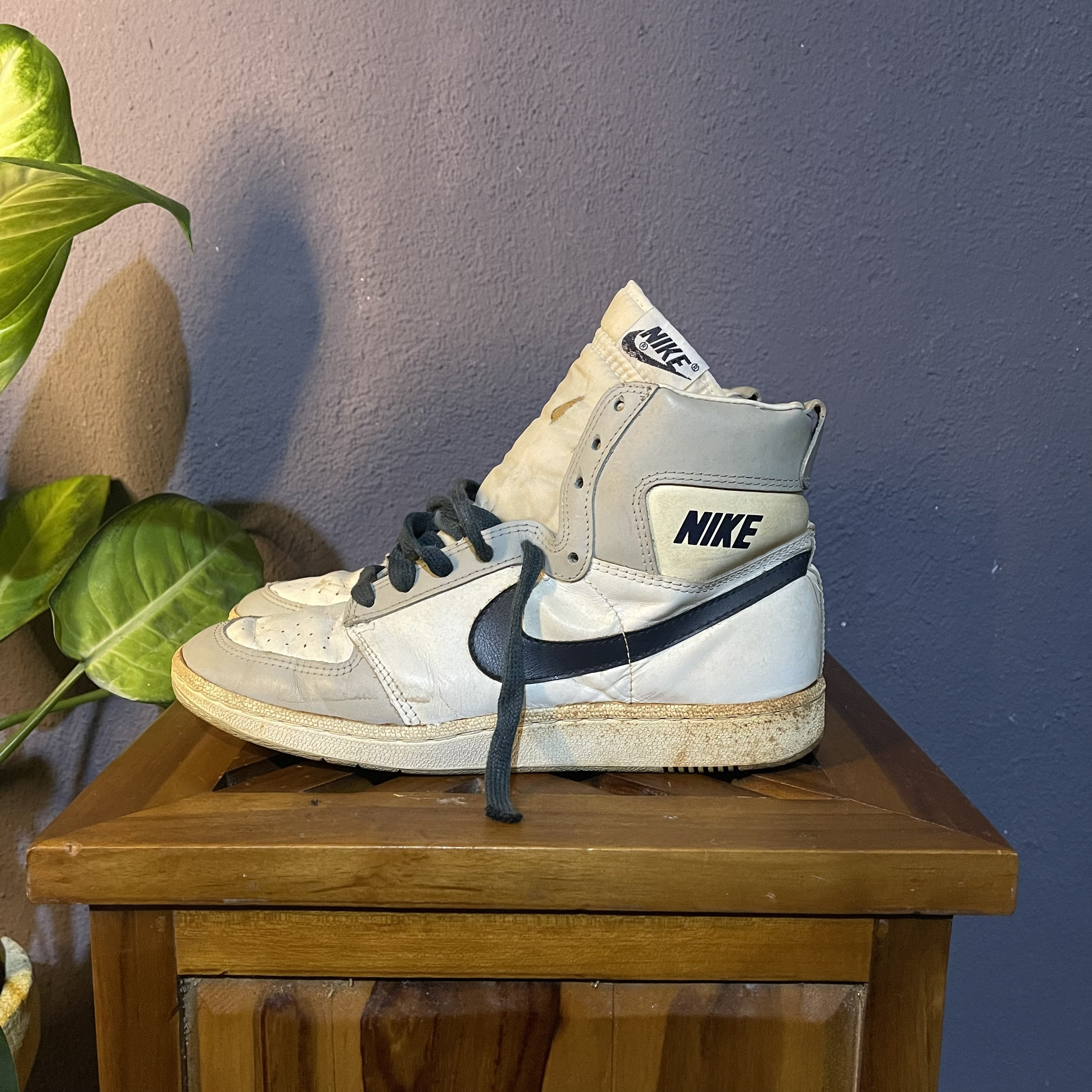 Vintage OG Nike 1985 Hi Tops Korea - Singapore