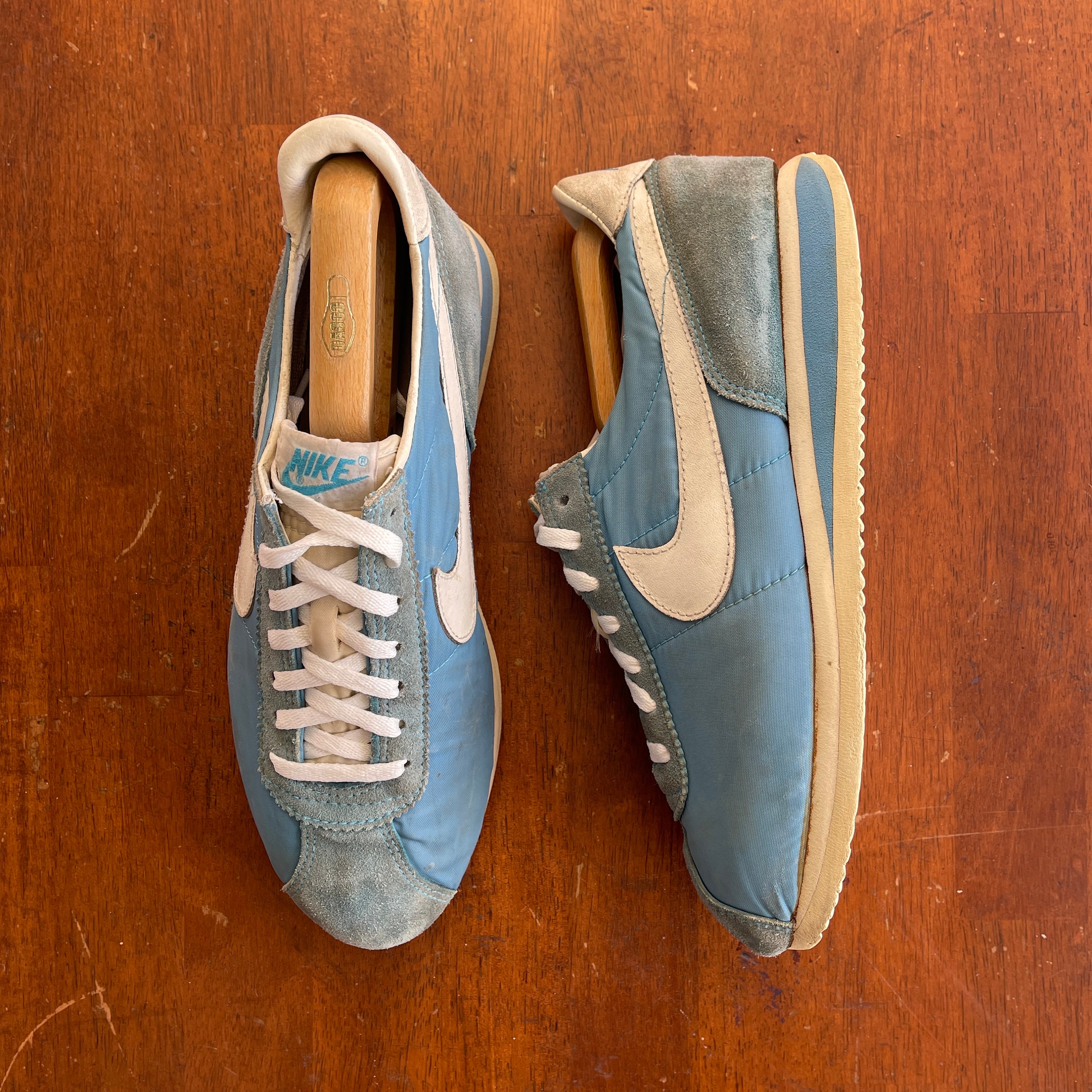 rare vintage NIKE Cortez LE VILLAGE 1970s 80s Tan Leather Sneakers