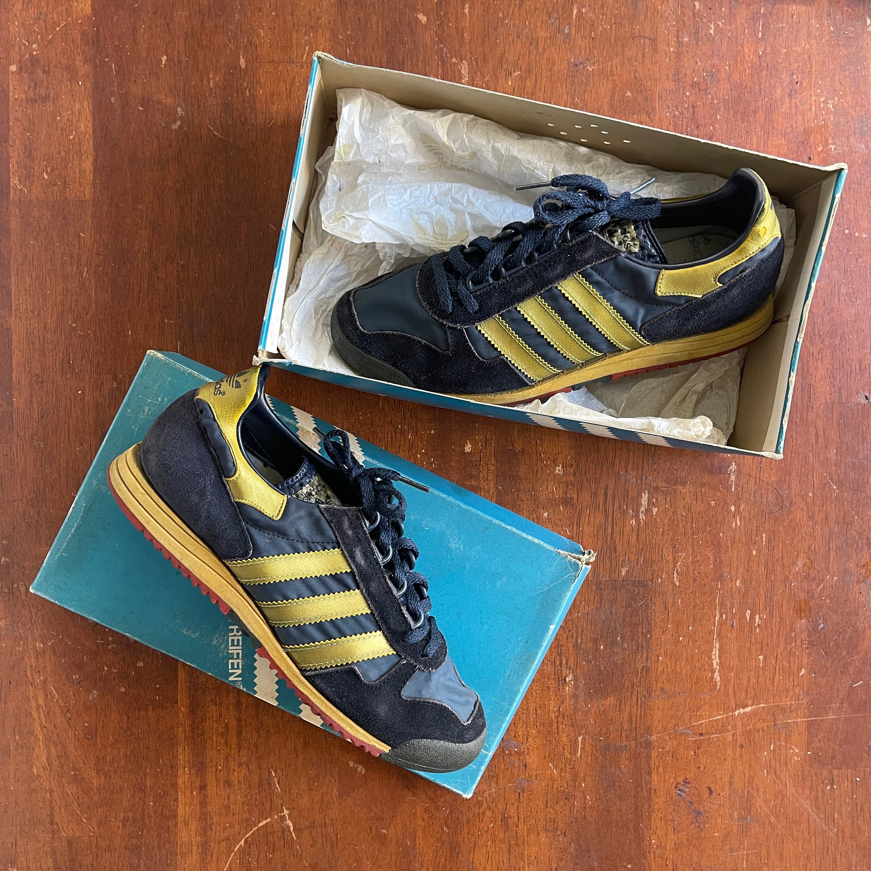 adidas gazelle silver green womens Adidas Originals SL 80 main image 1