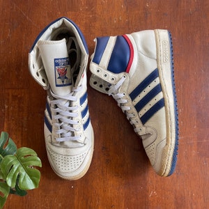 adidas gazelle silver green womens Vintage Adidas Sneakers Women's US 7 – dla dushy main image 0