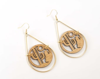 Desert Wooden Teardrop Earrings in Brass Frame