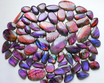 Jewellery Gemstone Designer Cushion Shape Purple Labradorite Loose Gemstone AAA Quality Purple Labradorite Cabochon Size 29*10*7mm 21Cts