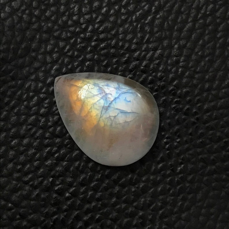 Size 21*16*6mm 16Cts Designer Cabochon Rare AAA Rainbow Moonstone Cabochon Pear Shape Rainbow Flashy Rainbow Moonstone Loose Gemstone