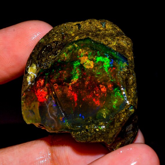 プレシャスオパール 原石 多色 ジュエリー グレード エチオピア 鉱物