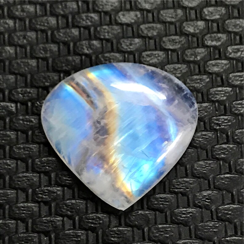 Outstanding Top Grade Quality 100/% Natural Rainbow Moonstone Heart Shape Cabochon Loose Gemstone For Making Jewelry 22.85 Ct 19X23X6mm R5754