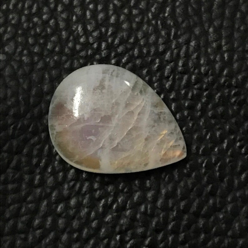 Size 21*16*6mm 16Cts Designer Cabochon Rare AAA Rainbow Moonstone Cabochon Pear Shape Rainbow Flashy Rainbow Moonstone Loose Gemstone