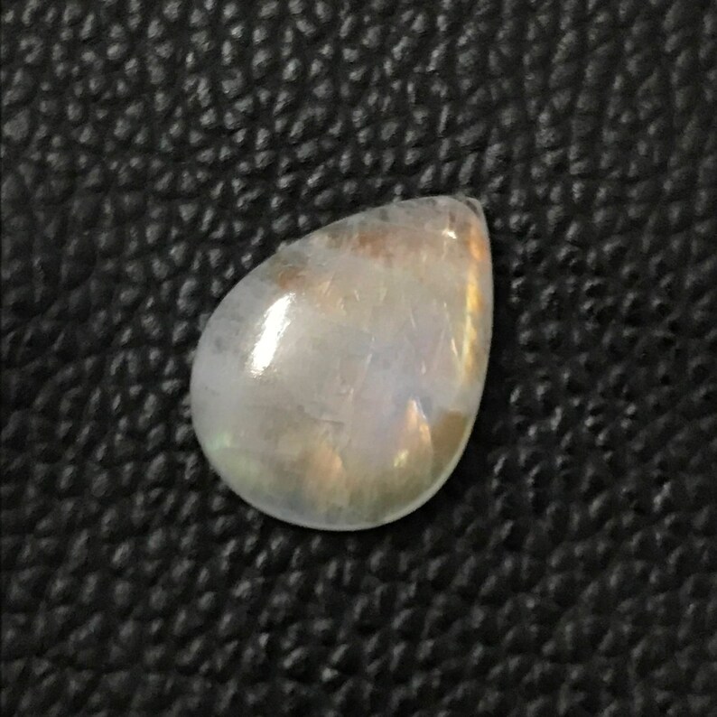 Size 21*16*6mm 16Cts Designer Cabochon Rare AAA Rainbow Moonstone Cabochon Pear Shape Rainbow Flashy Rainbow Moonstone Loose Gemstone