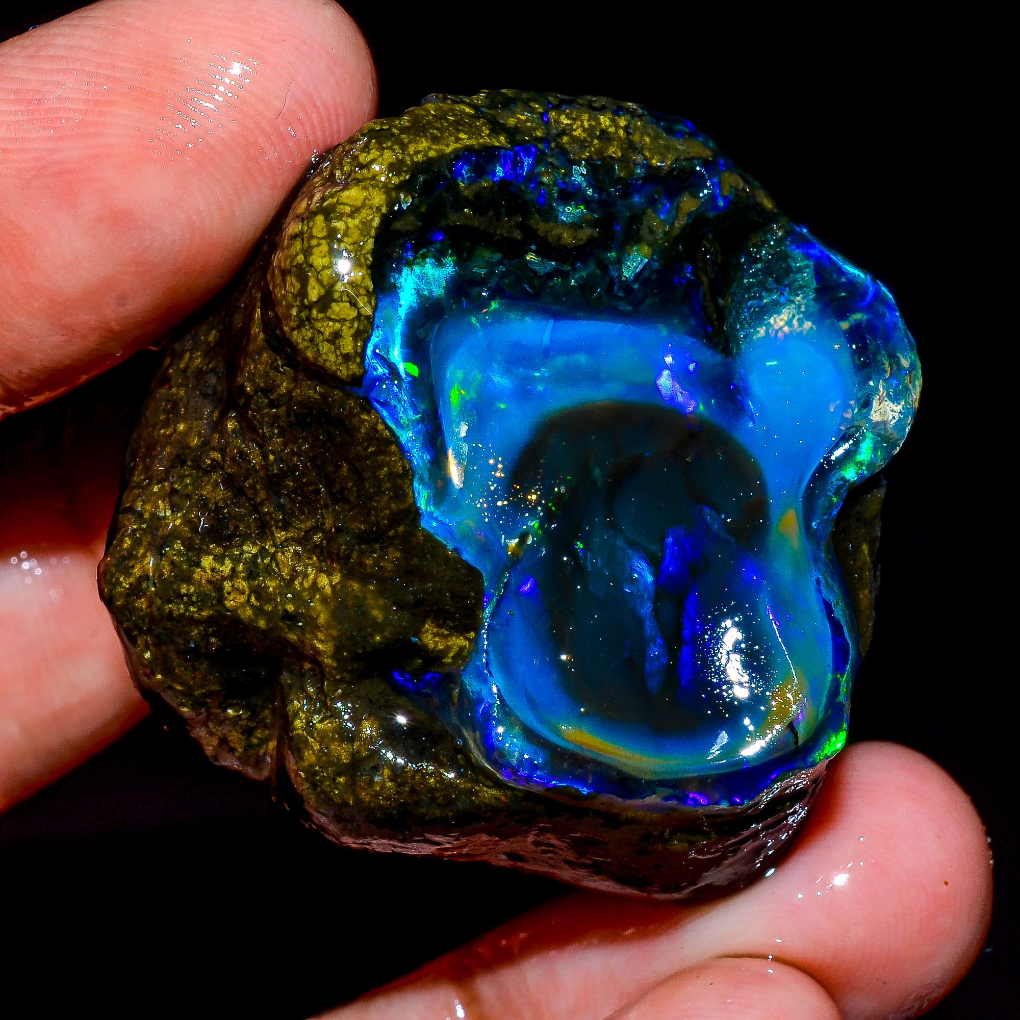 エチオピア産オパール原石：103.5カラットのオイル処理済み宝石