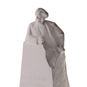 German Philosopher Socialist Karl Marx Marble Statue Bust 5.8&#39;&#39; (14.5 cm) white