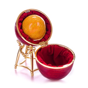 Faberge Style First Hen Egg Trinket Jewel Box with chicken 5.2'' (13 cm) red