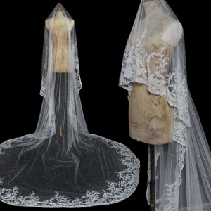 Large, Hand Embroidered, Antique Style, Sylphide Veil