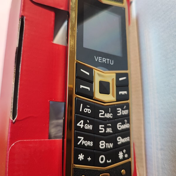 Luxury Vertu Mobile Phone Ferrari Gold Double sim card in box