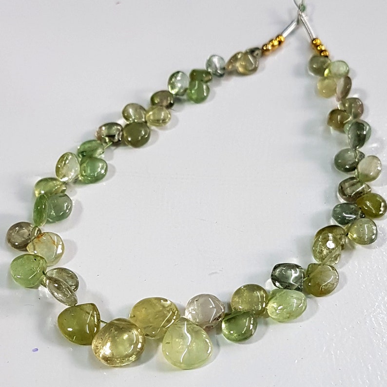 Natural Green Tourmaline gemstone smooth heart shaped briolettes,Tourmaline beads,tourmaline loose beads,4-8 mm 8.5 inch strand E5686
