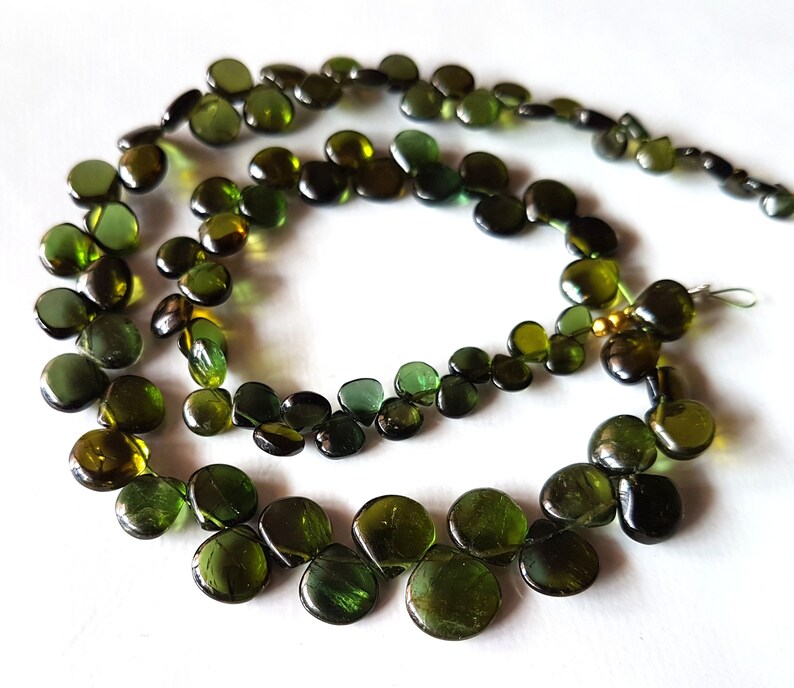 E5616 Natural Green Tourmaline gemstone smooth heart shaped briolettes,Tourmaline beads,tourmaline loose beads,4-9 mm 14 inch strand