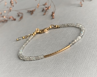 Armband Labradoriet en gold filled, delicate Edelsteen Armband, Cadeau idee vrouw